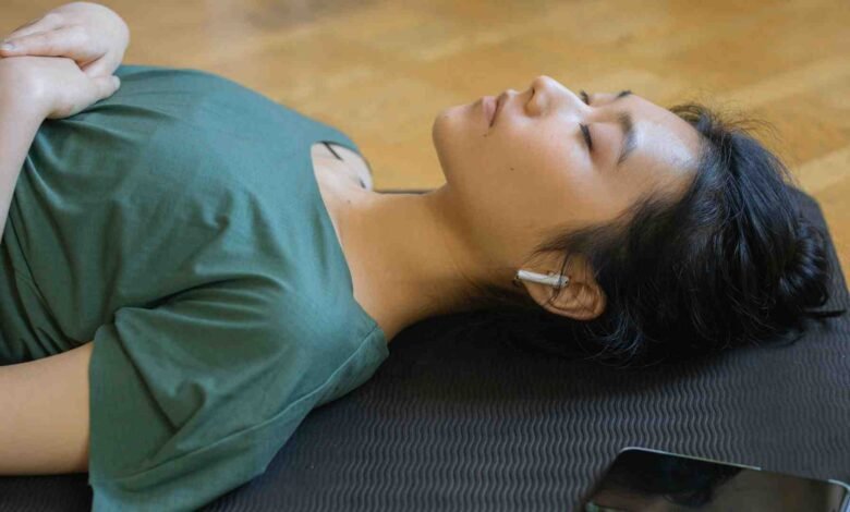 does sleeping on the floor make you taller